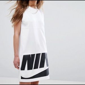 Nike NSW sport dress